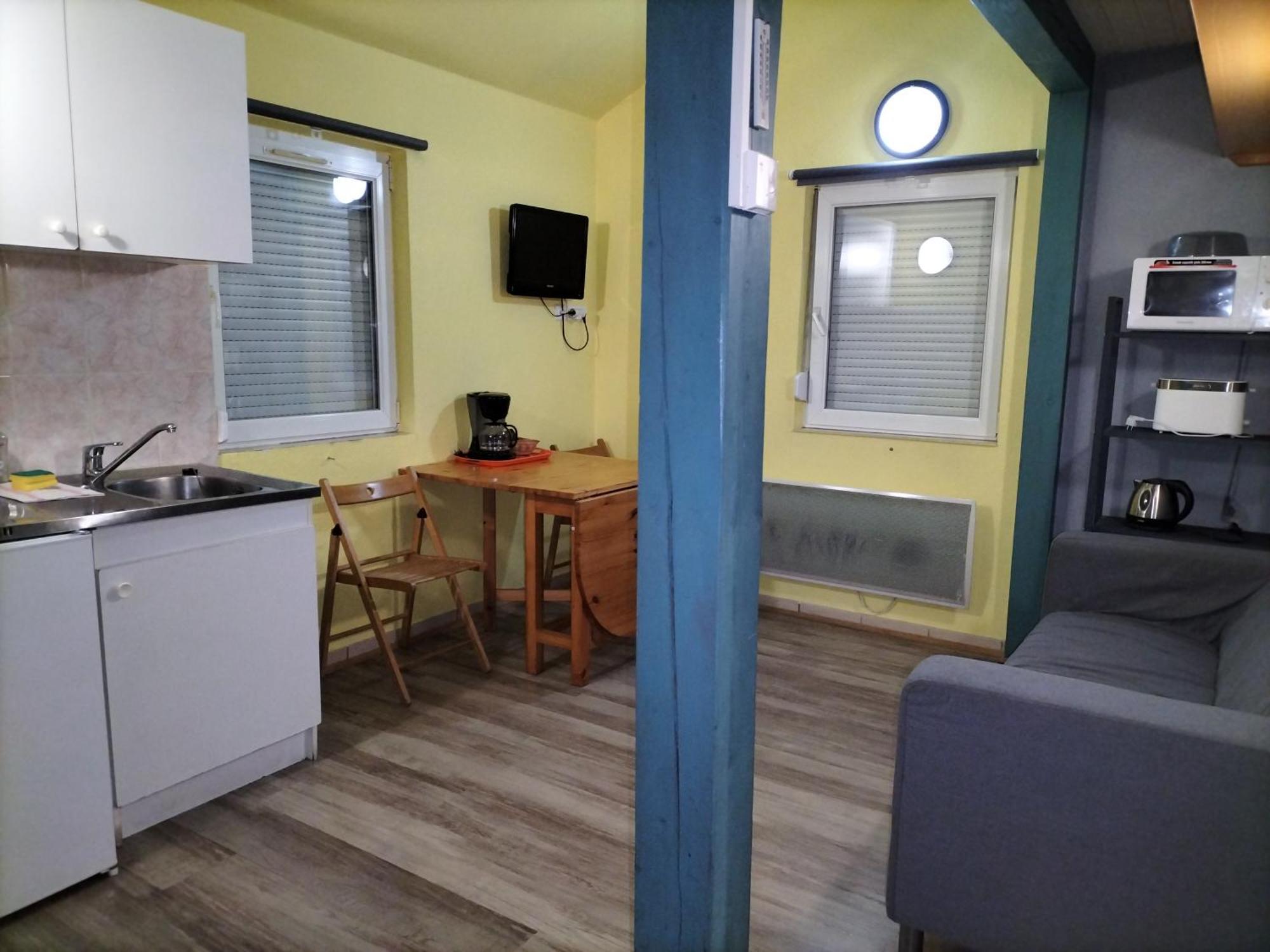 Appart'Hotel Les Acacias Courte Et Longue Duree Bischoffsheim Oda fotoğraf